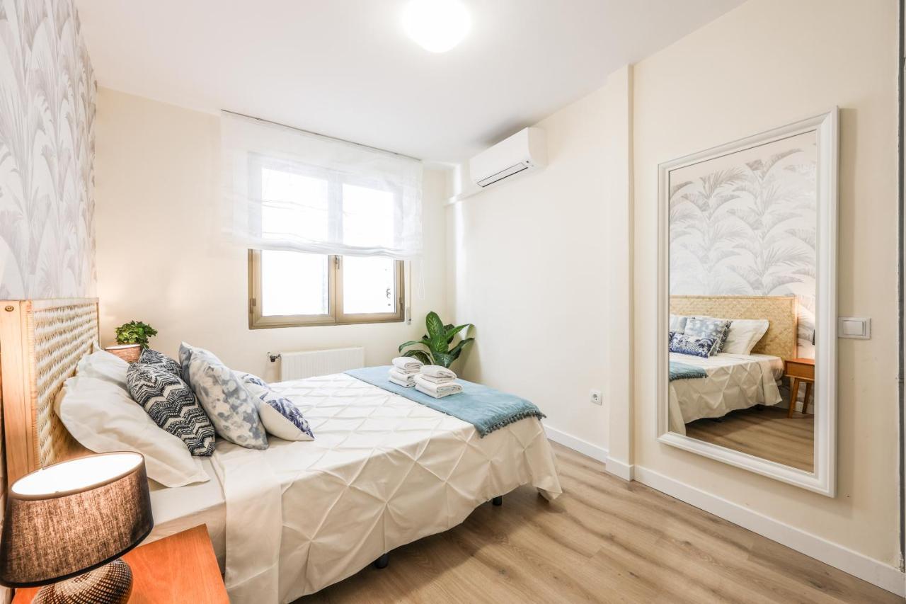 Apartament Tirso De Molina Madryt Zewnętrze zdjęcie